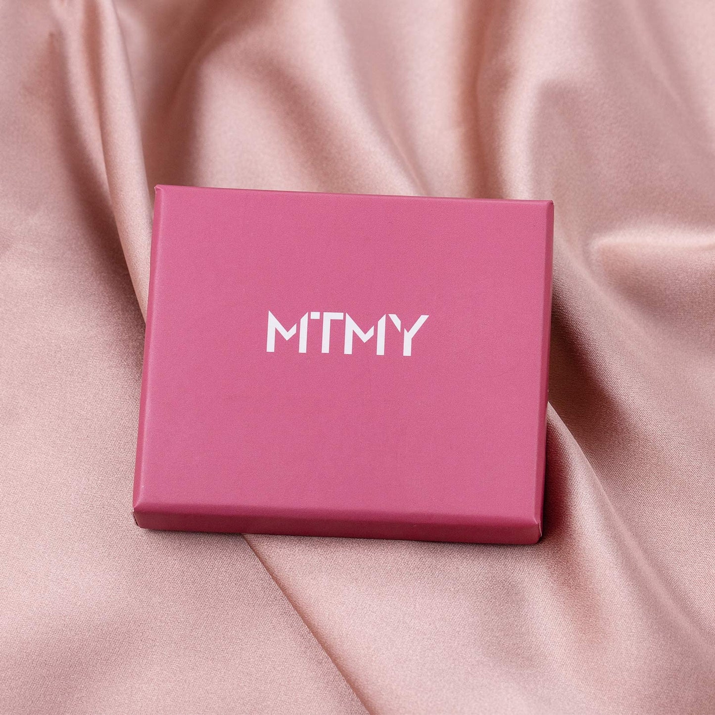 MTMY Gold Starfish Necklace 14K Gold Plated Shell Conch Ocean Pendant Necklace for Women Beach Summer Jewelry(Starfish)
